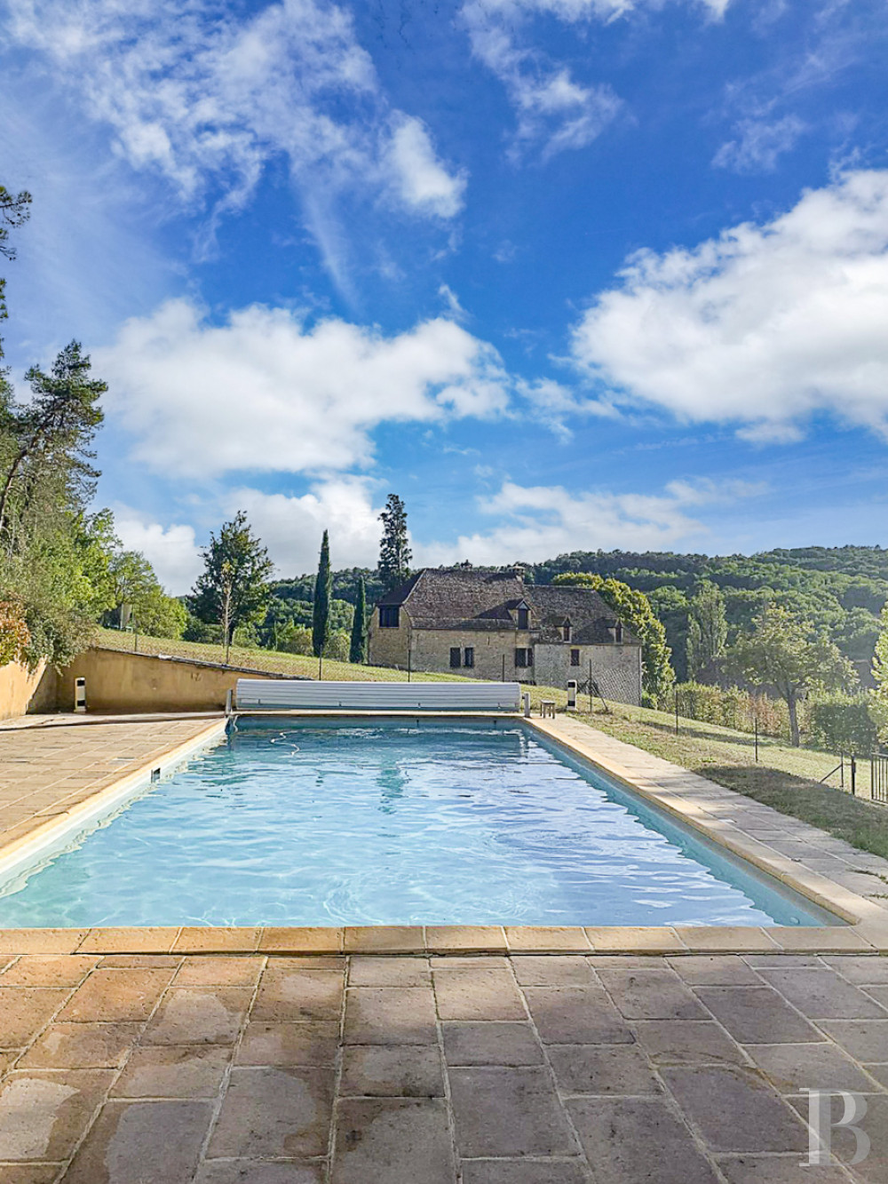 An old fortified house and its extensive grounds in the Périgord Noir, in the Dordogne - photo  n°17